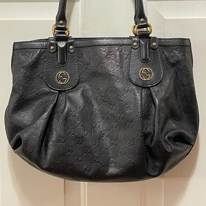 Gucci GG Scarlett Guccisima Black Leather Handbag (Pre Loved)